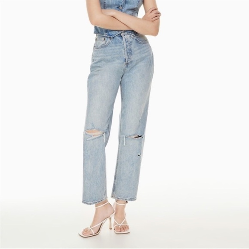Aritzia Denim Forum The Joni High Rise Loose Jean size 30